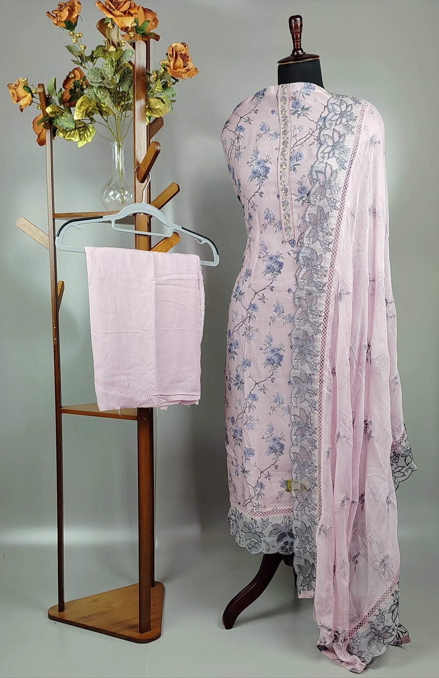 Light Pink Organza Cutwork Pakistani Suit